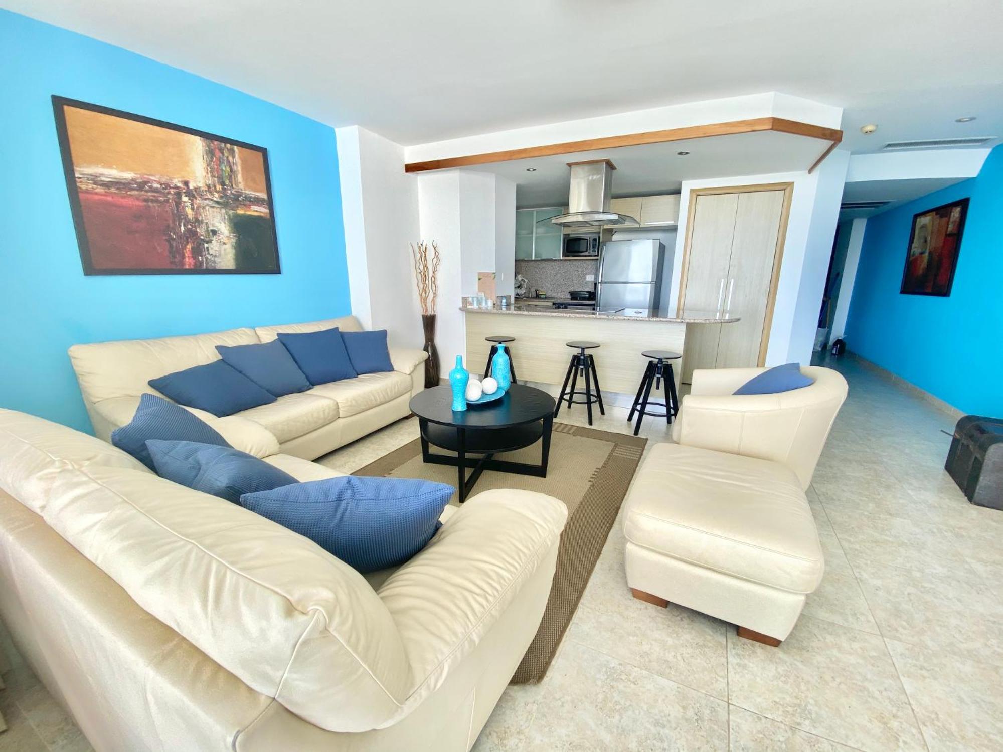 703 Marbella 2 bedrooms Beachfront Beautiful Apartment, foto 13