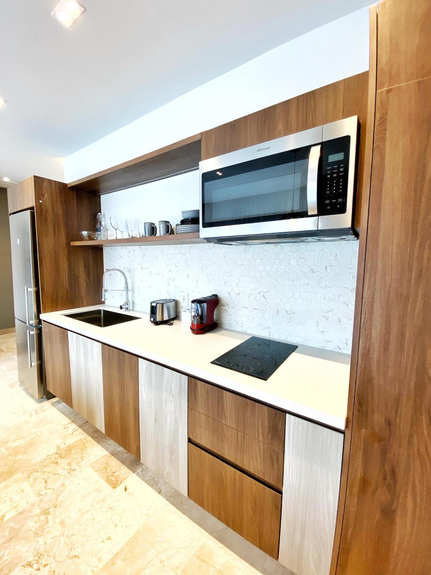 1BR condo de lujo a pasos del mar y de la 5ta avenida, foto 6