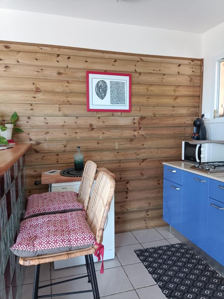 grand studio en bas de villa avec vue sur mer au Carbet, imagen 3