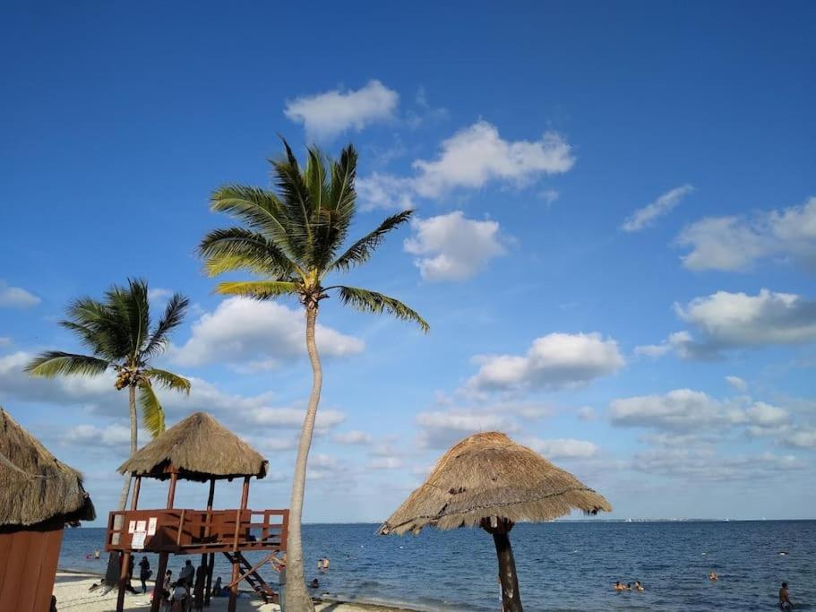 Micro Studio perfect for backpackers, couples, 3 min drive to Playa El Nino, foto 12