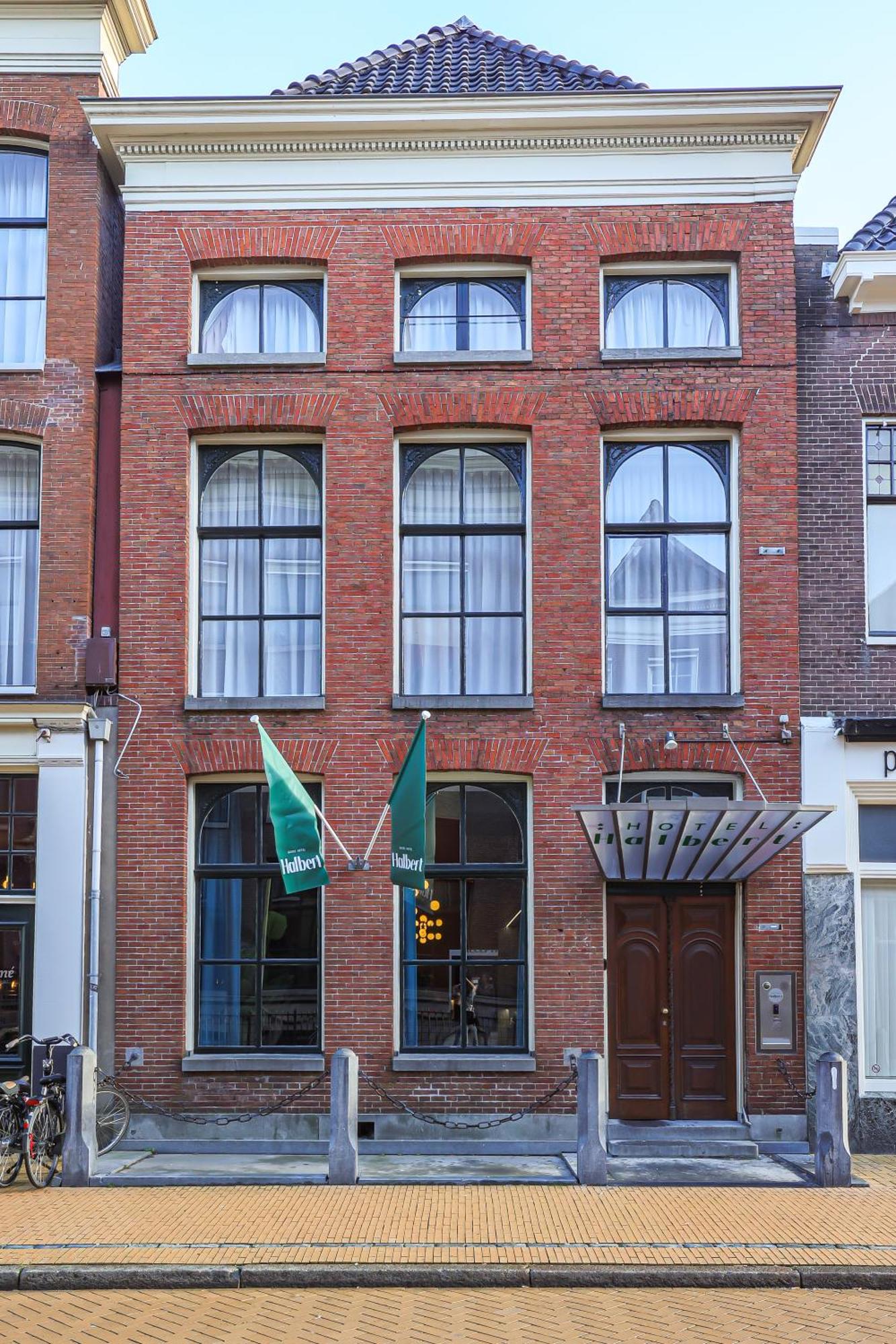 3. Hotel Halbert