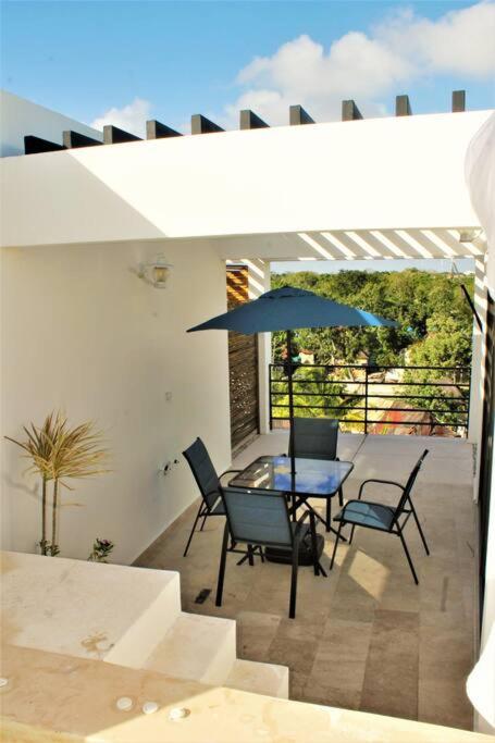 The Waves 307 classy PH with private pool, imagen 5
