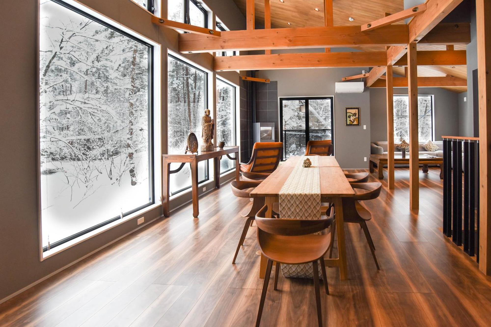 Oradoro House by Jade Group