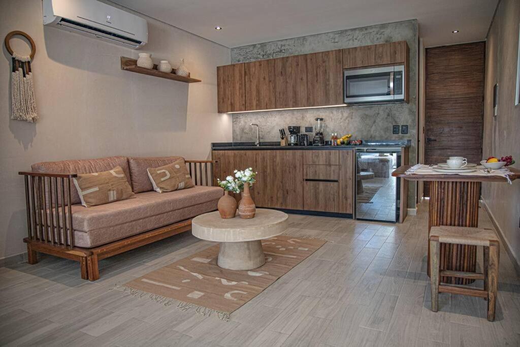 DK JADE 30 By SANDY POWERFUL, foto 15