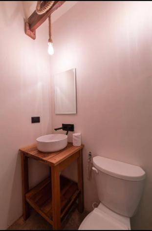 Cozy Ground and Terrace in La Veleta 2BR 4 Guests, foto 12