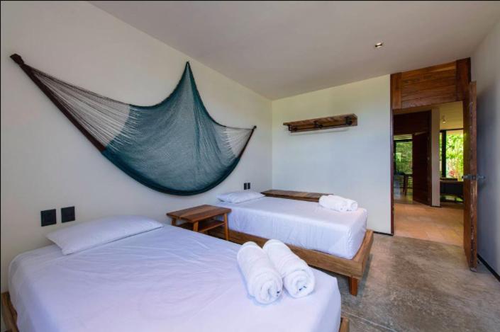 Cozy Ground and Terrace in La Veleta 2BR 4 Guests, foto 14