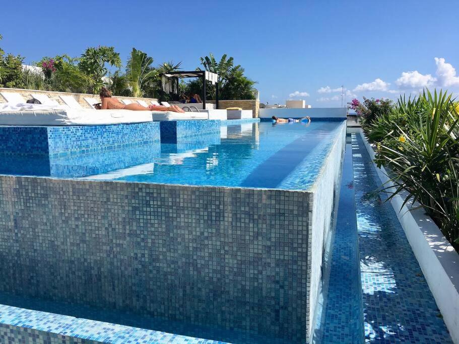 Your exclusive Studio in The City - TOP amenities & services for !!