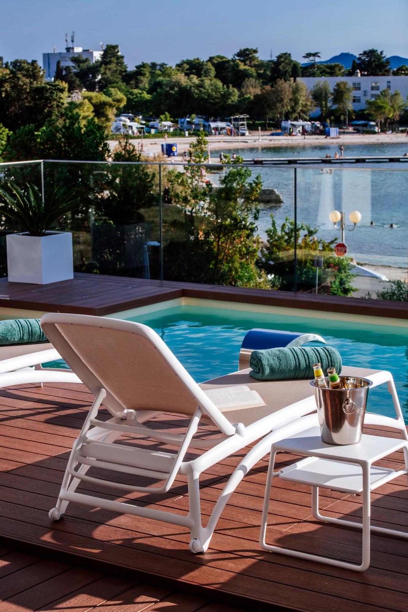 Dedaj Resort - Villa Auri