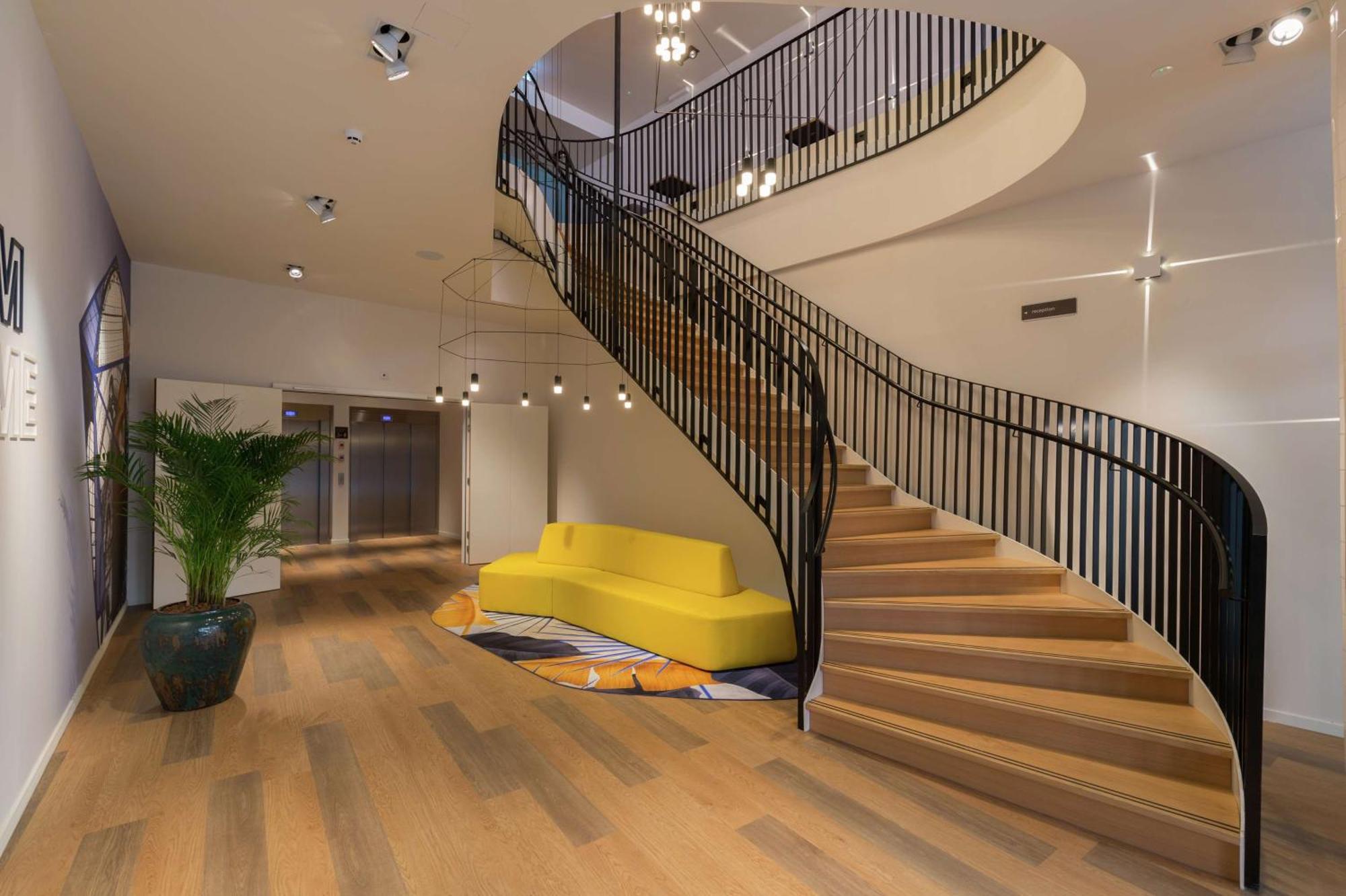 5. Hampton by Hilton Antwerp Central Station