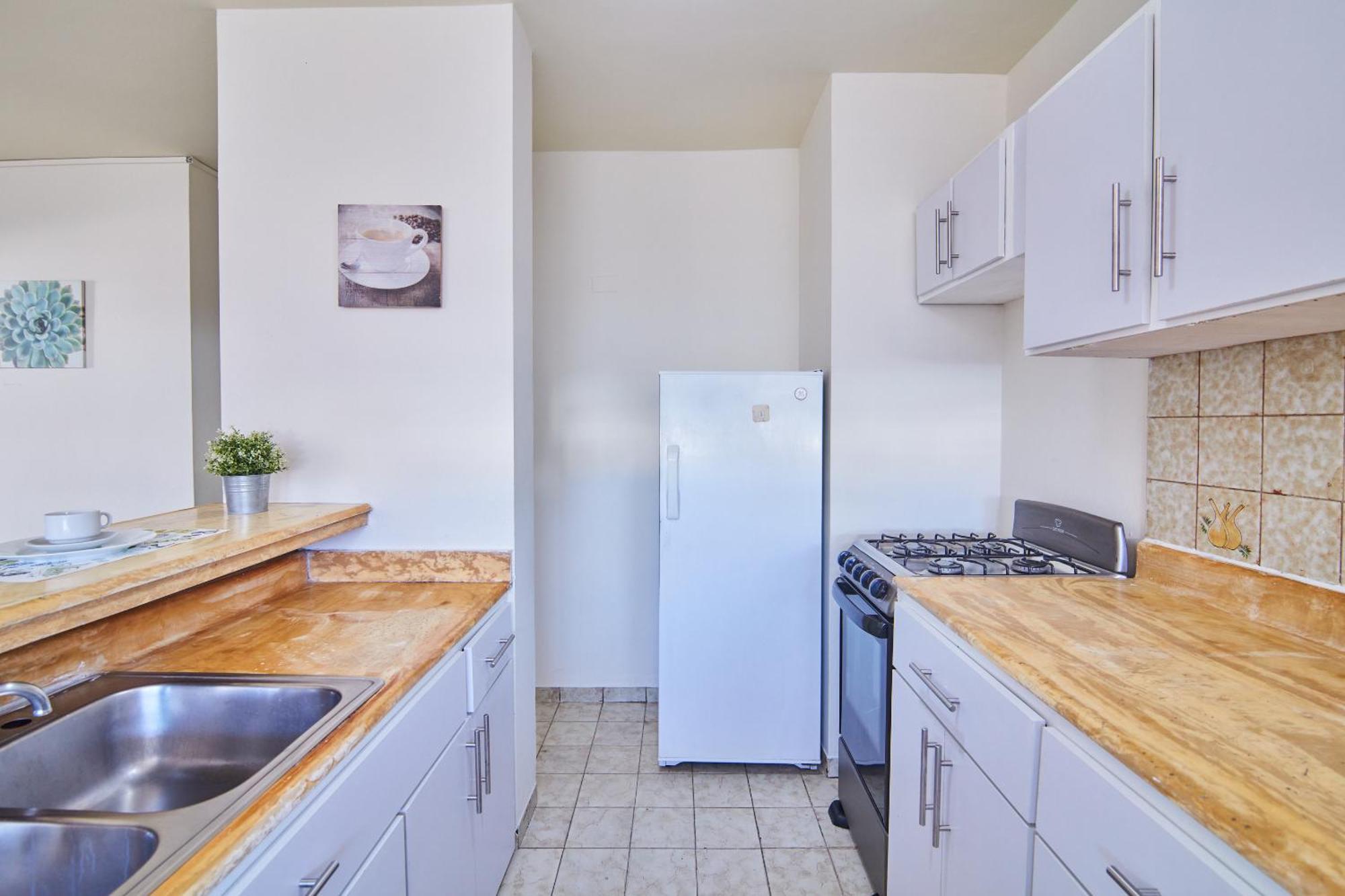 Rentamos Aparta Estudio for short or long stay, foto 9