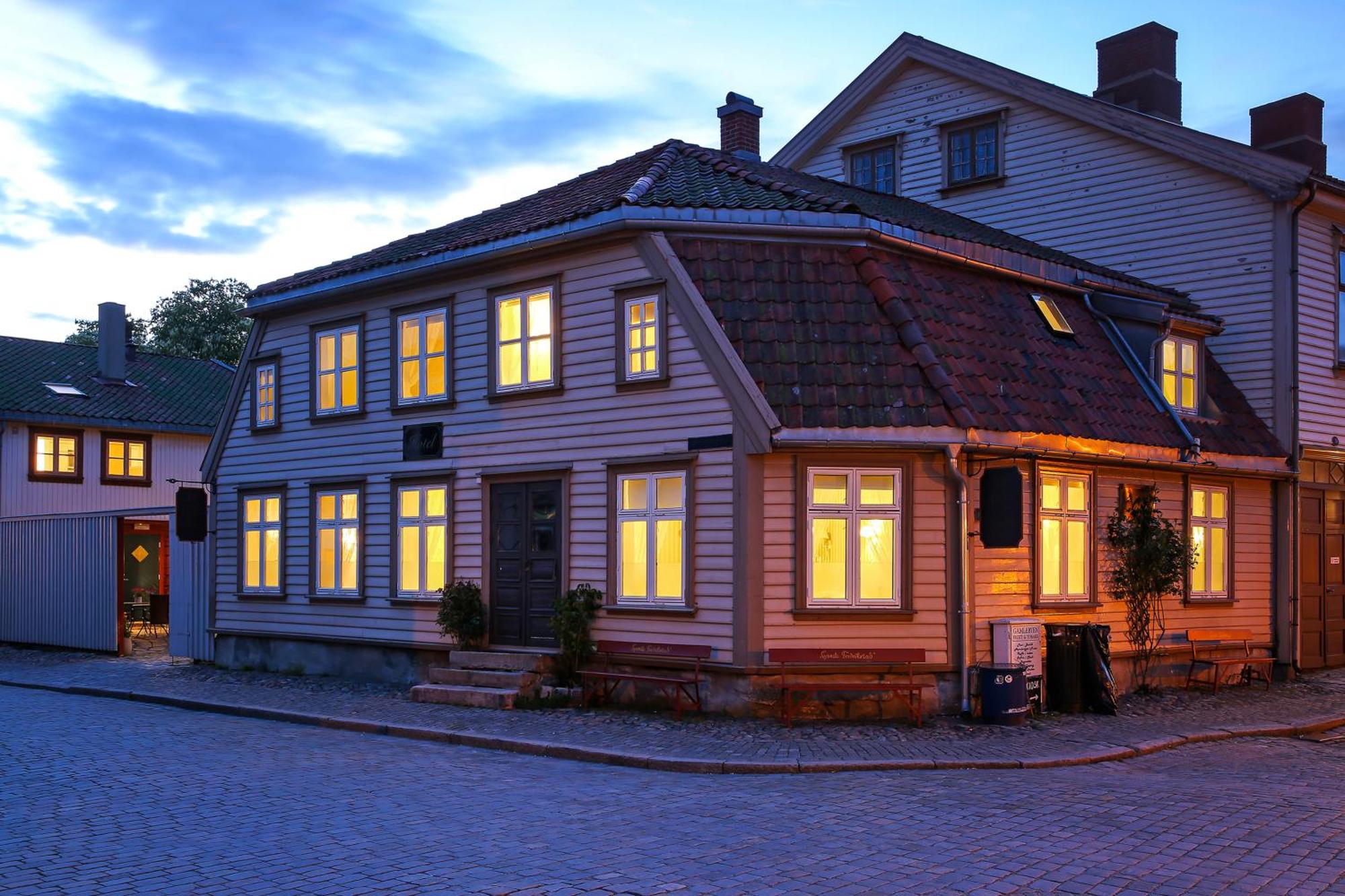5. Fredrikstad Cicignon, peaceful but central with garden, parking and long stay facilities