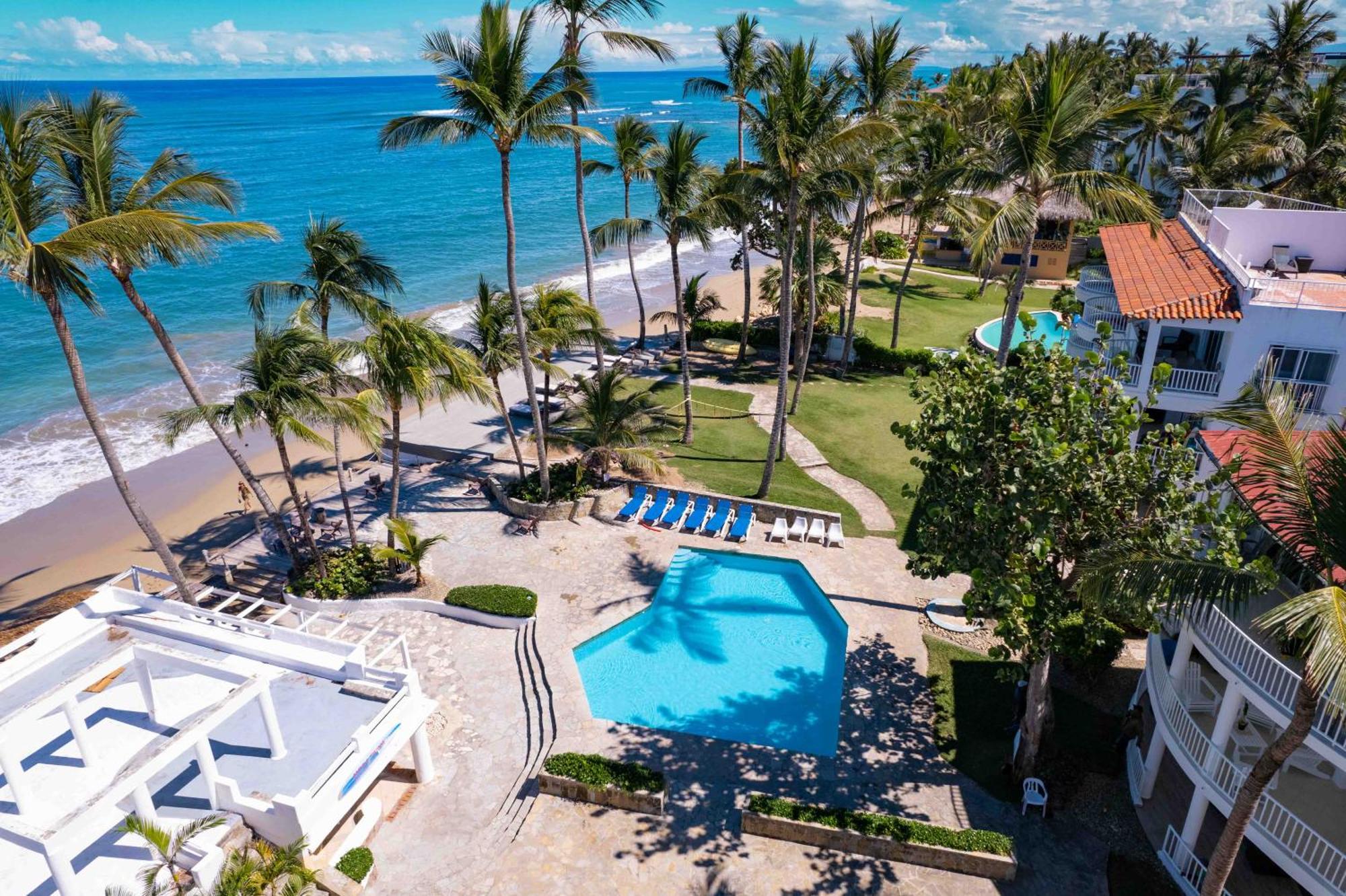 Oceanfront Kite Beach, 1BR, 30 feet to sand, Pool, 200Mbps WiFi, imagen 3