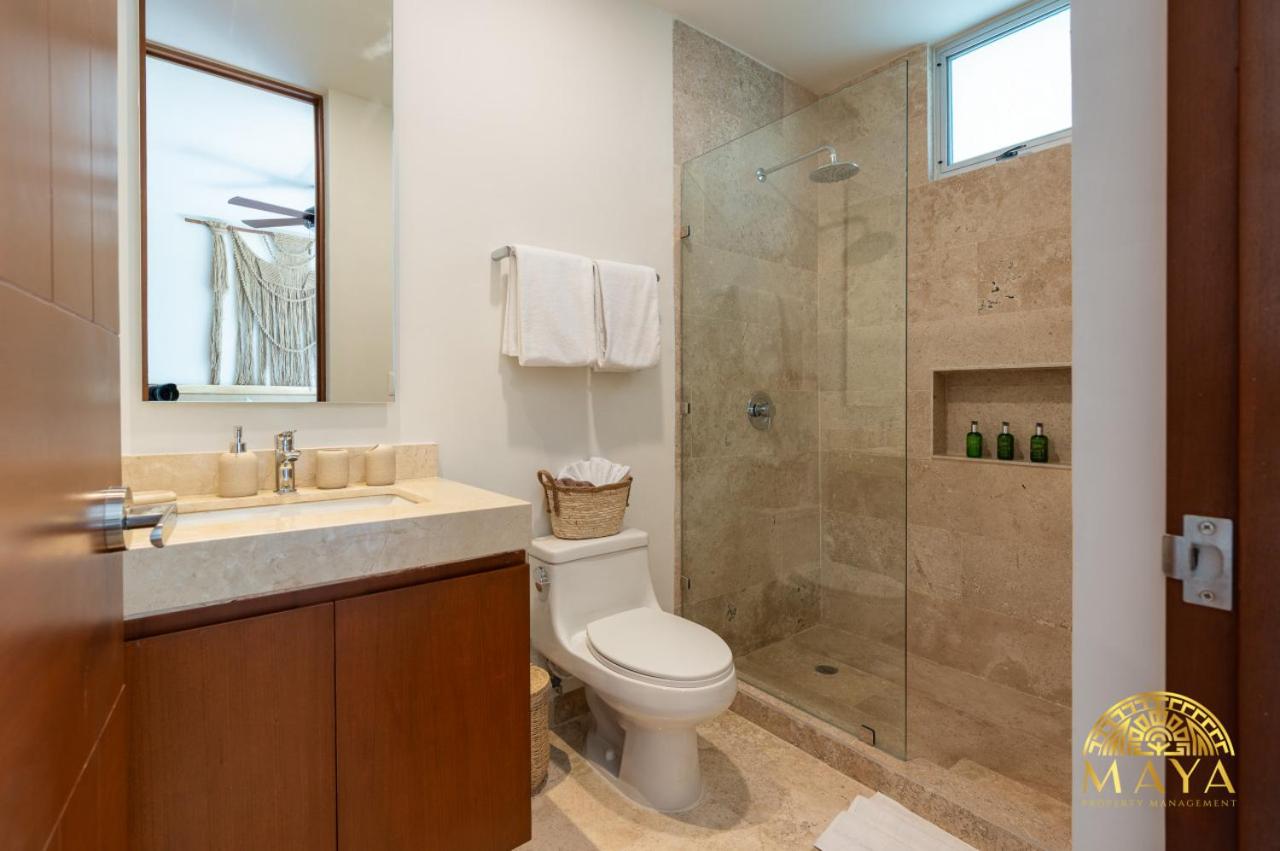 NHOA 207A Lux 2BR Condo Pool View in Aldea Zama, foto 16