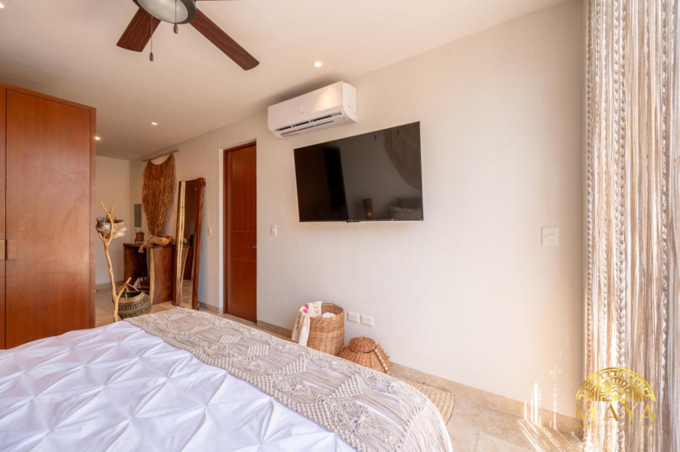 NHOA 302B Lux 1BR Condo Top Jungle View Aldea Zama, foto 8