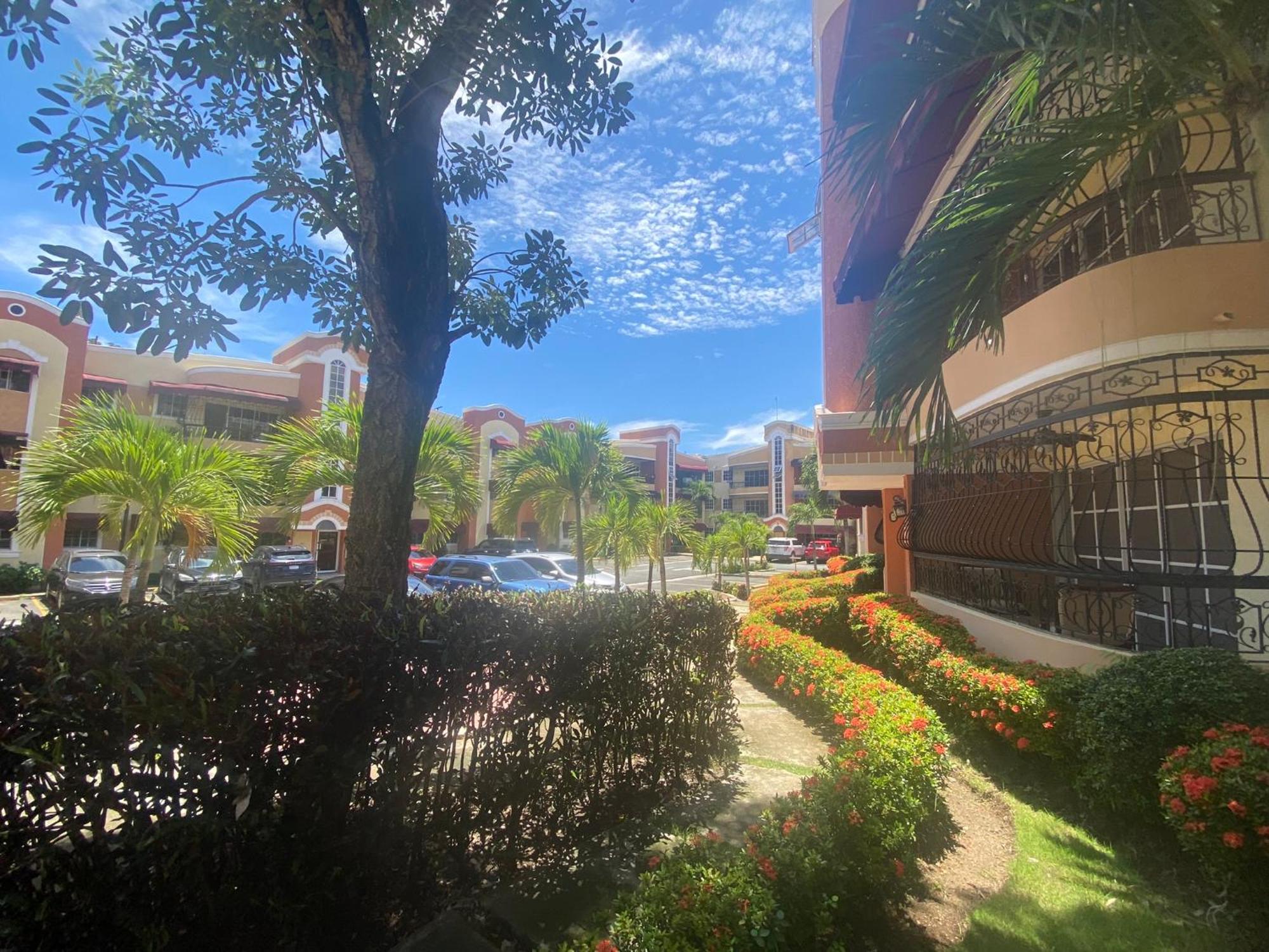 1Dom Rep - Huge cozy 3 bedrooms - close to all transportation Jacobo Majluta - Residencial Paradise V Colina Arroyo 1, imagen 4
