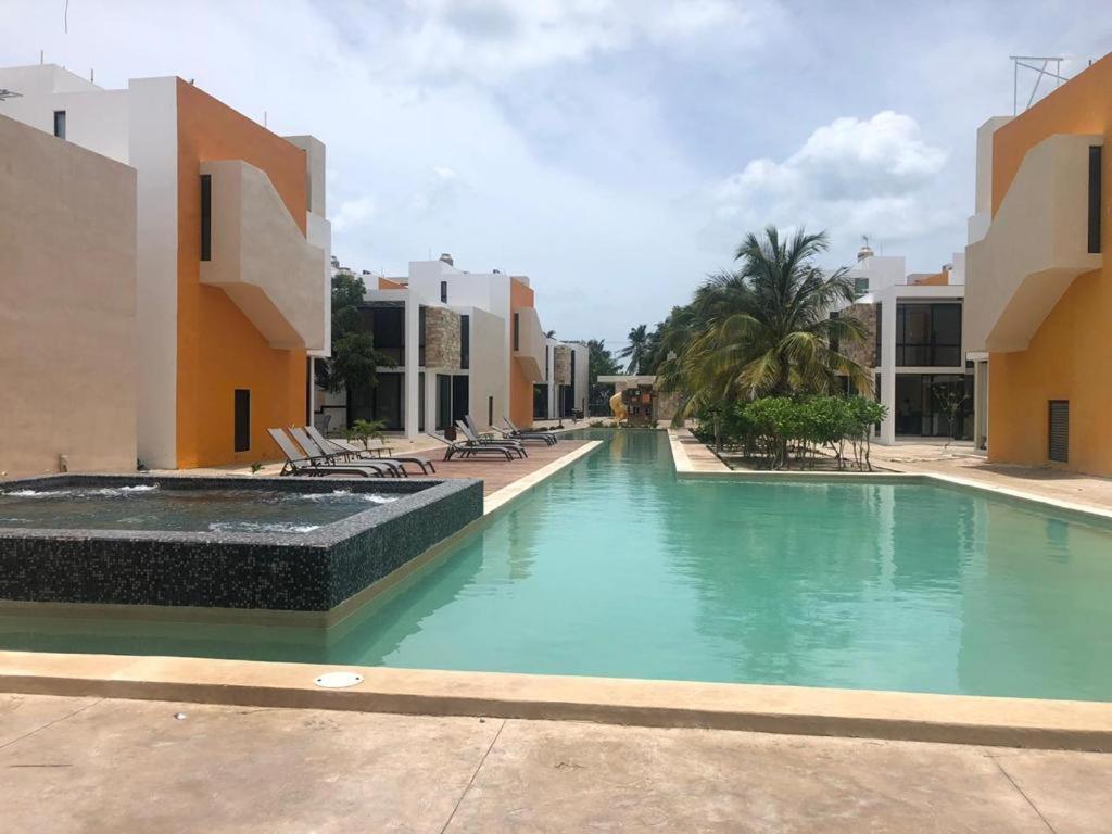Telchac Villa de 3 pisos con club playa, foto 6