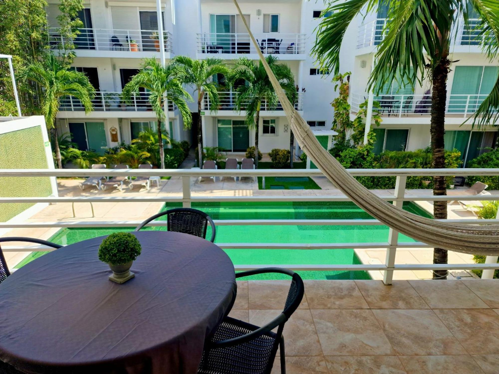 Playa del Carmen Tranquil Resort Pool Walk to 5th Ave and Beach, foto 14