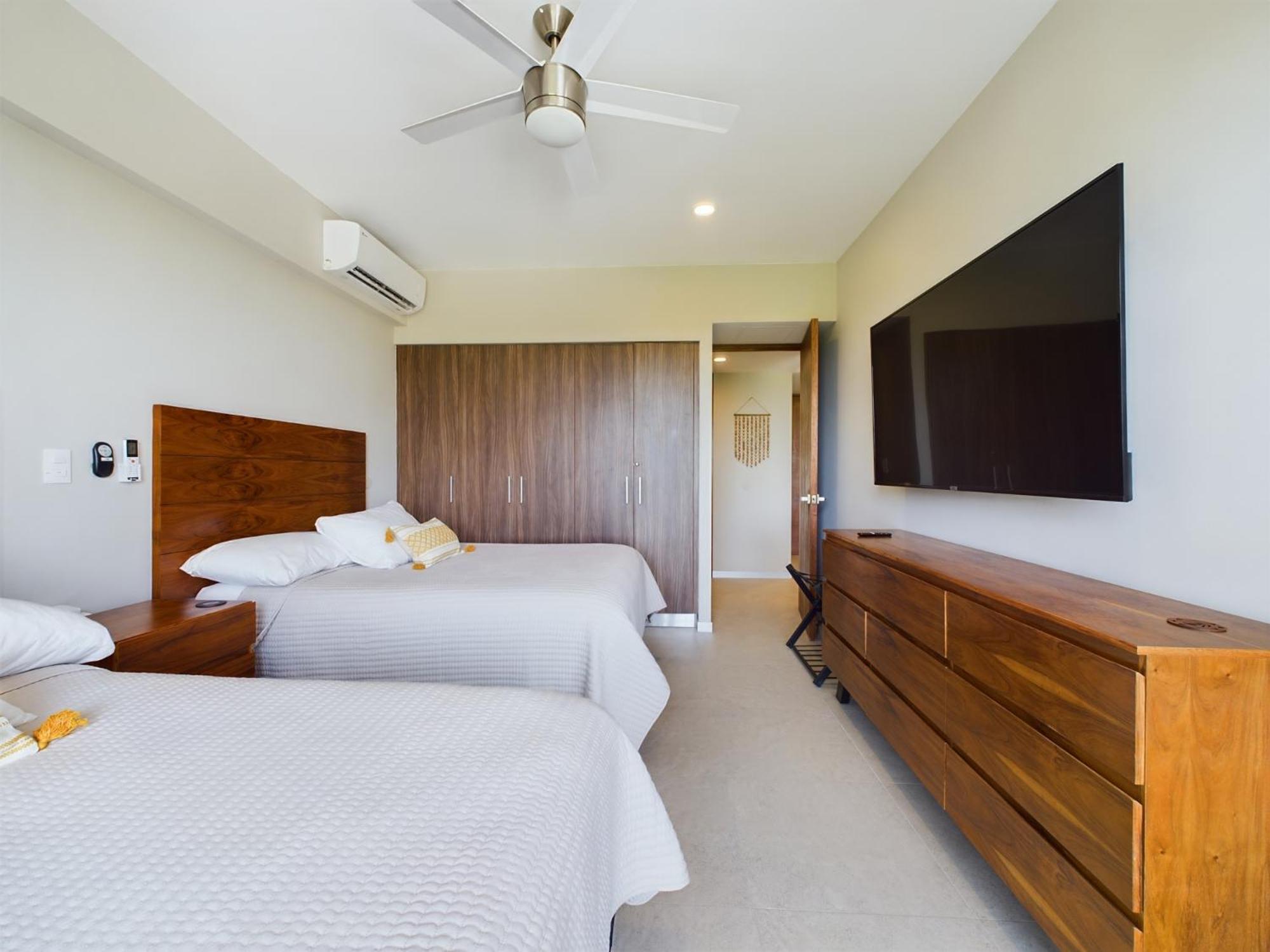 Spacious and centrally apartment a few streets from the beach By Yeah, foto 15