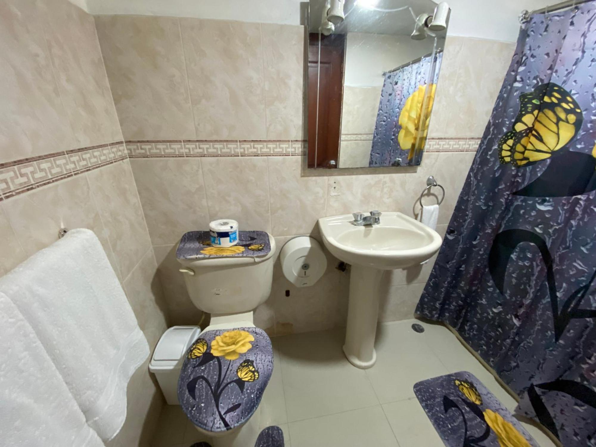 4DR Inviting 3-Bedroom Stay Santo Domingo, foto 10