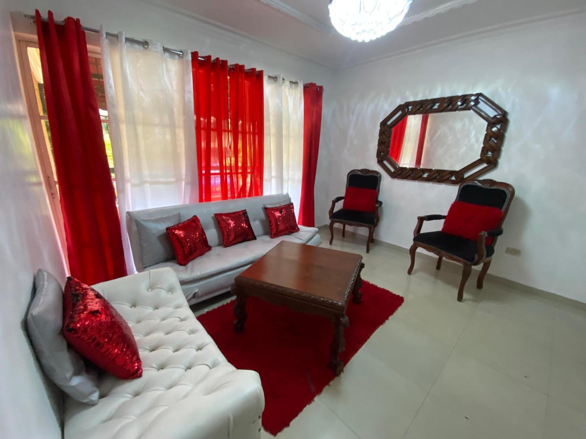 5DR Cozy 3-Bedroom Apartment Santo Domingo