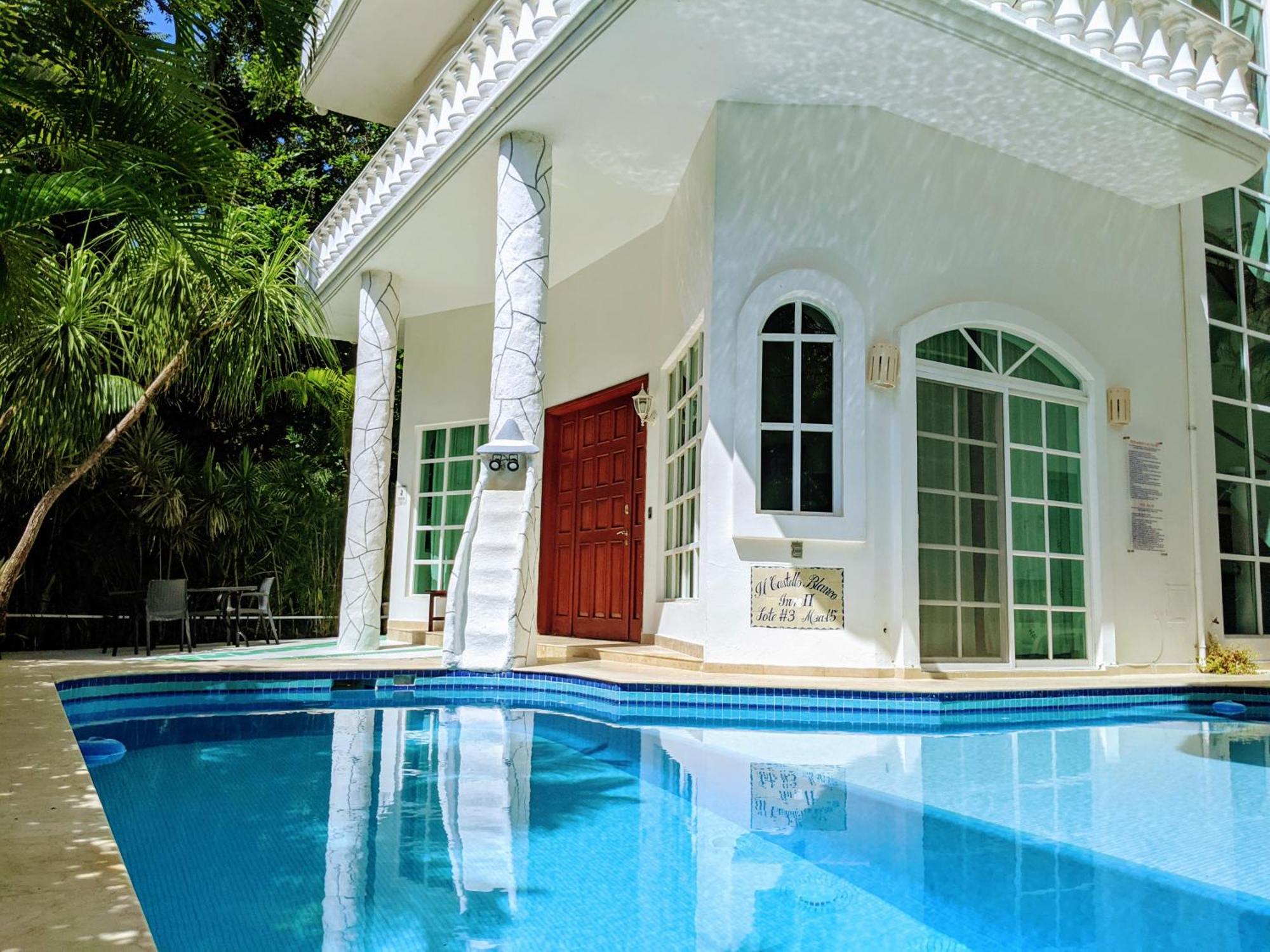 Castillo Playacar Fase 1 9br 3Kitchen Pool walk to Beach 5th Ave 25max, imagen 5