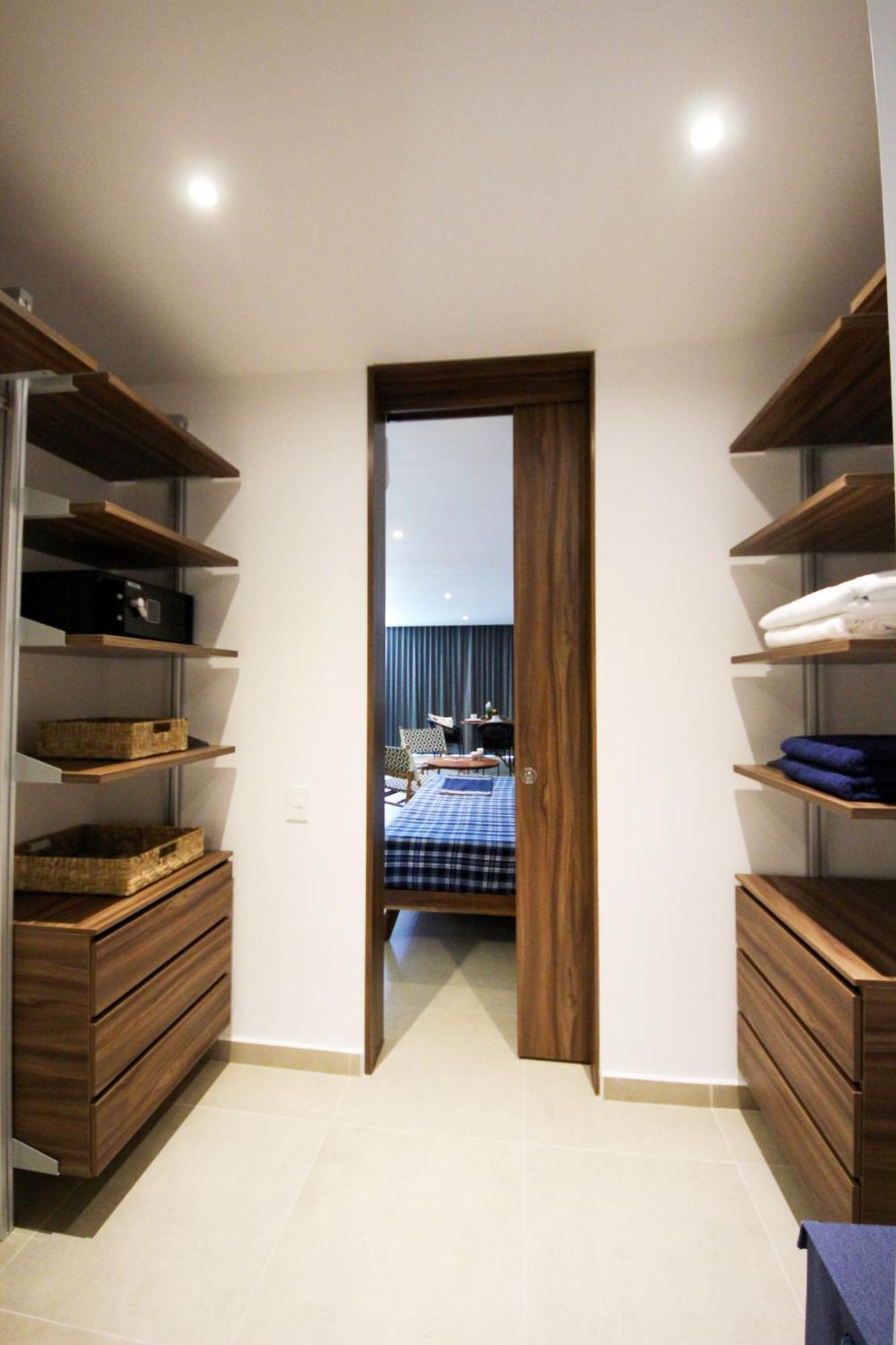 Spacious Studio, amazing rooftop with sea view, foto 14