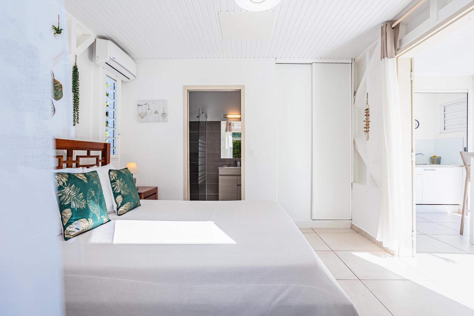 Magnifique Bungalow et Jacuzzi au cœur des plages, foto 10