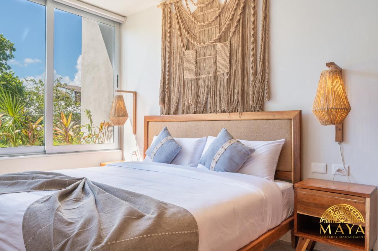 NHOA 307B Lux 1BR Condo Pool View in Aldea Zama, imagen 2
