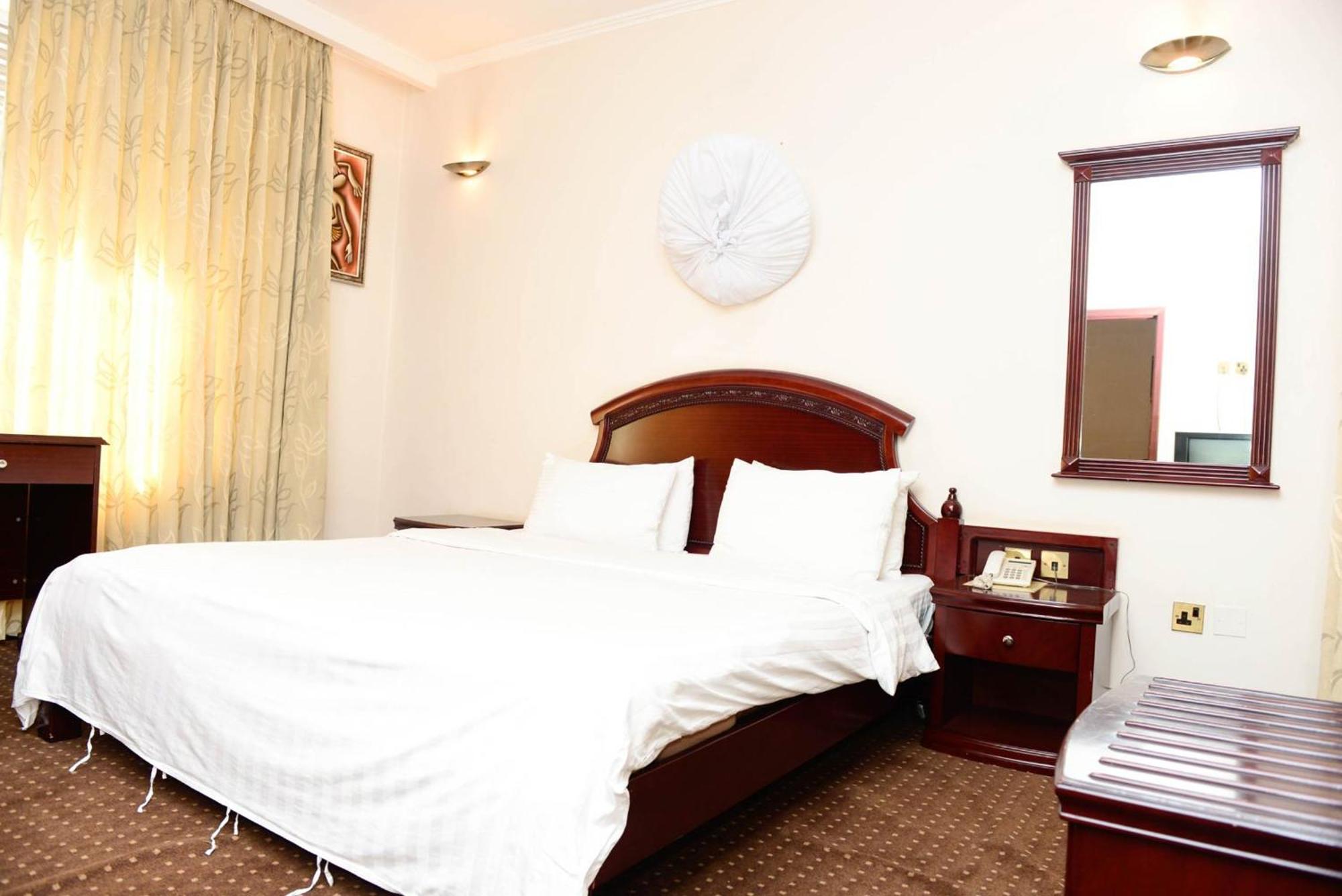 This Junior Suite will give a wonderful stay with its great amenities