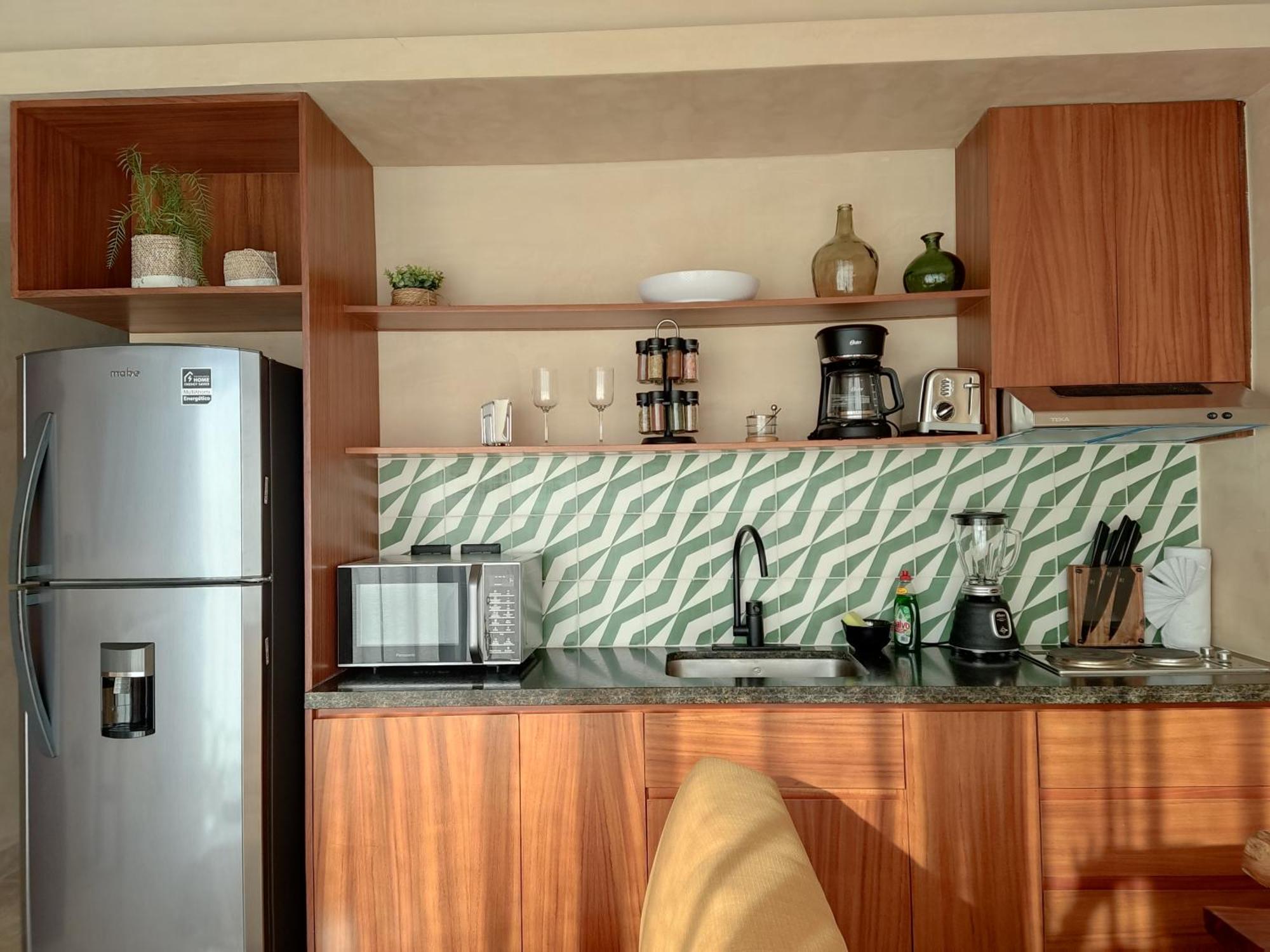 Luxury Romantic Getaway - 1 Bedroom - Steps from the Beach - Bahia Tankah Tulum, foto 10