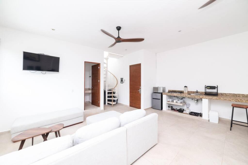 Relaxing Loft with private pool and amazing views in the heart of tulum, imagen 5