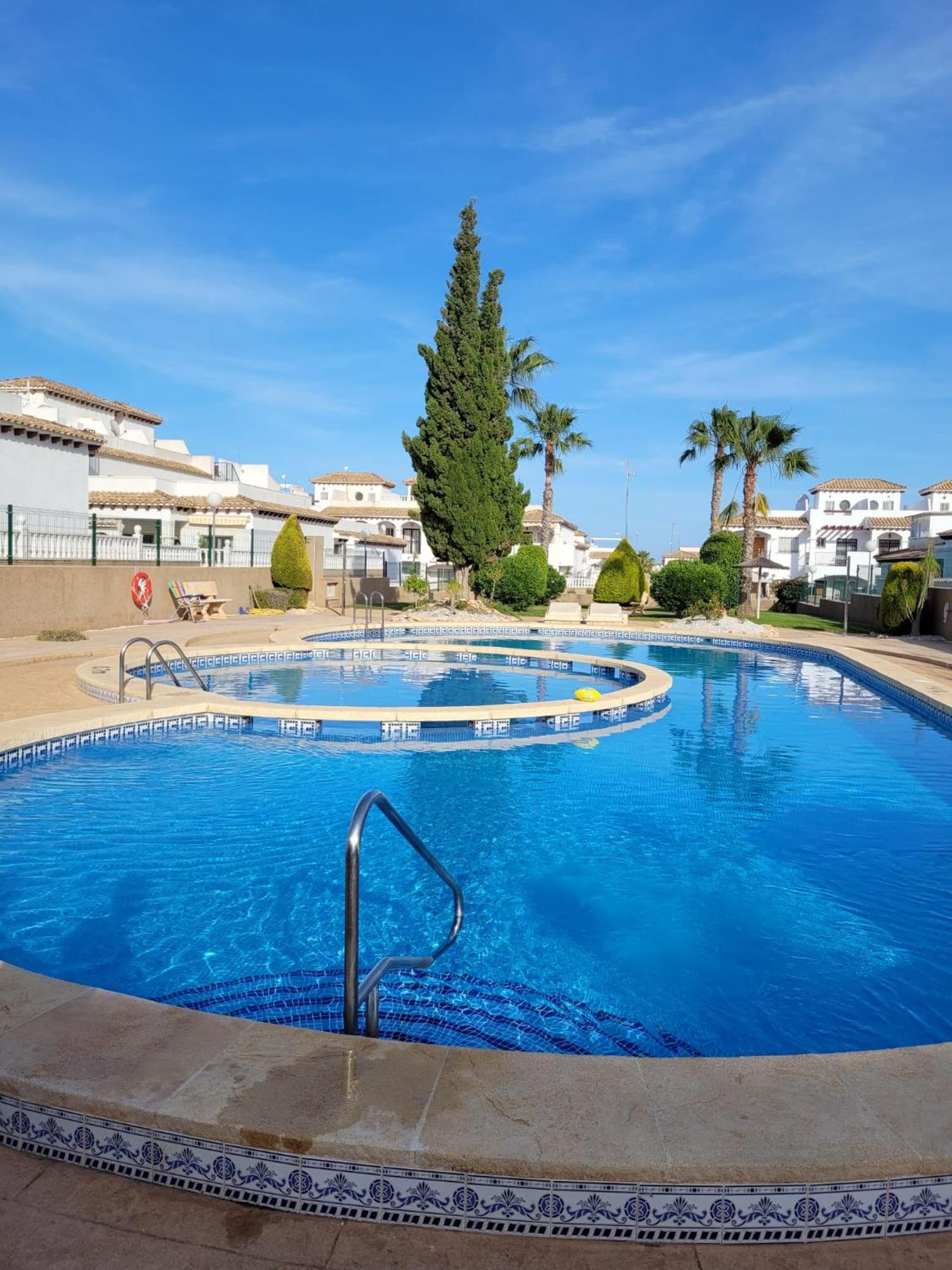 Nice Top Floor Bungalow Punta Prima
