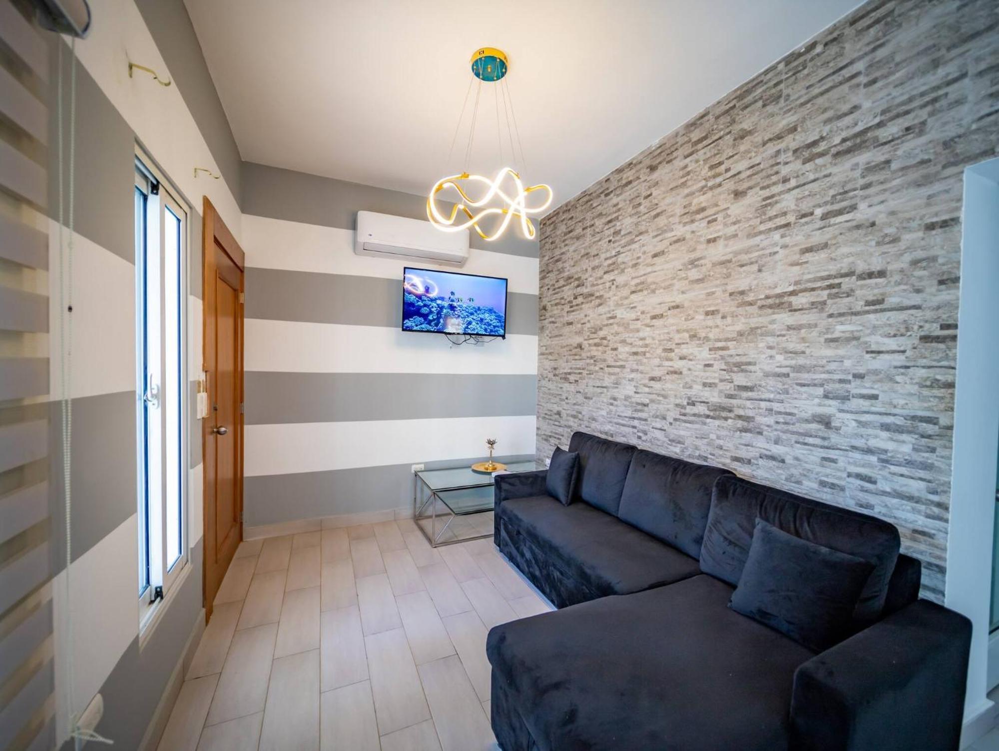 8br Private Villa In Sosa - 2 Mins From Nightlife, foto 10