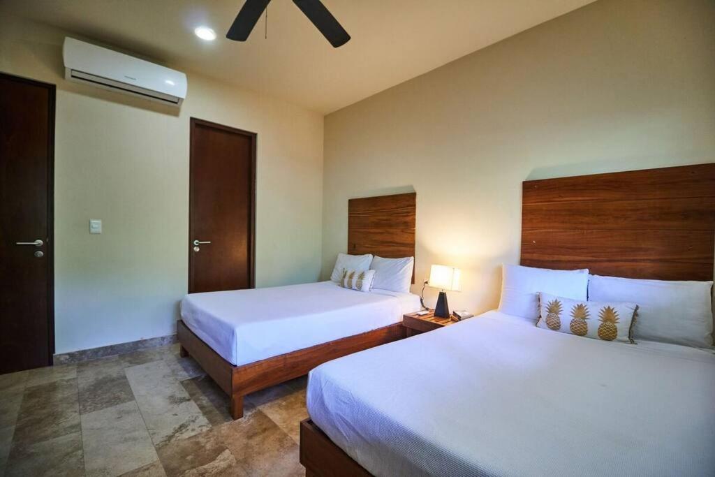 Zen Oasis Swim Up Condo Pool W Tiki Hut Bar + Gym, foto 10