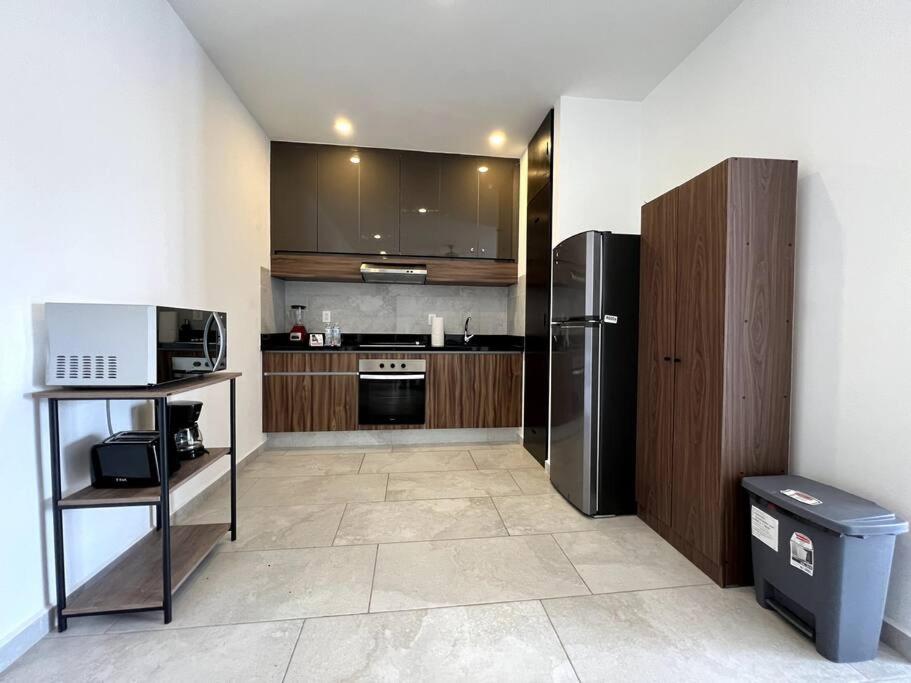 Fast WIFI/5 min beach/Private Parking, imagen 5