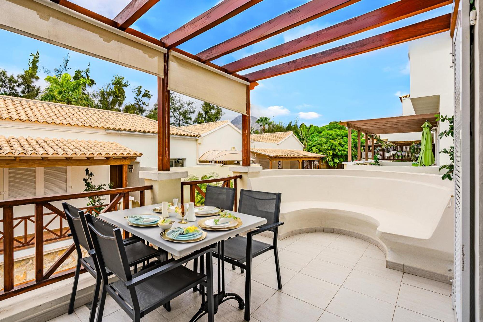 Chalet Playa de Las Americas