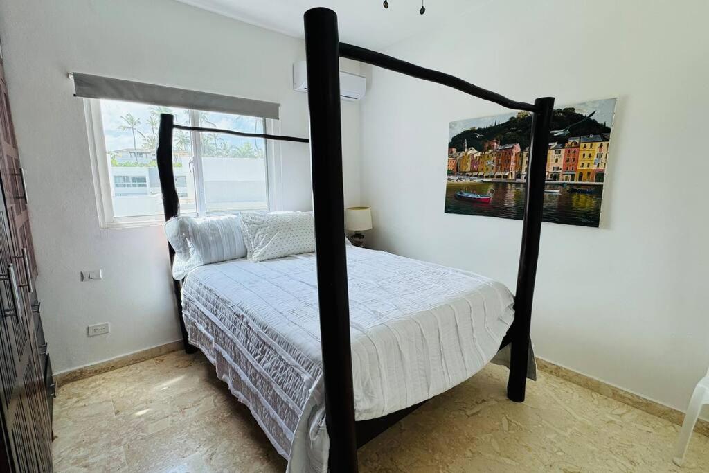 La Fenice Beachfront - King Beds - Generator, foto 14