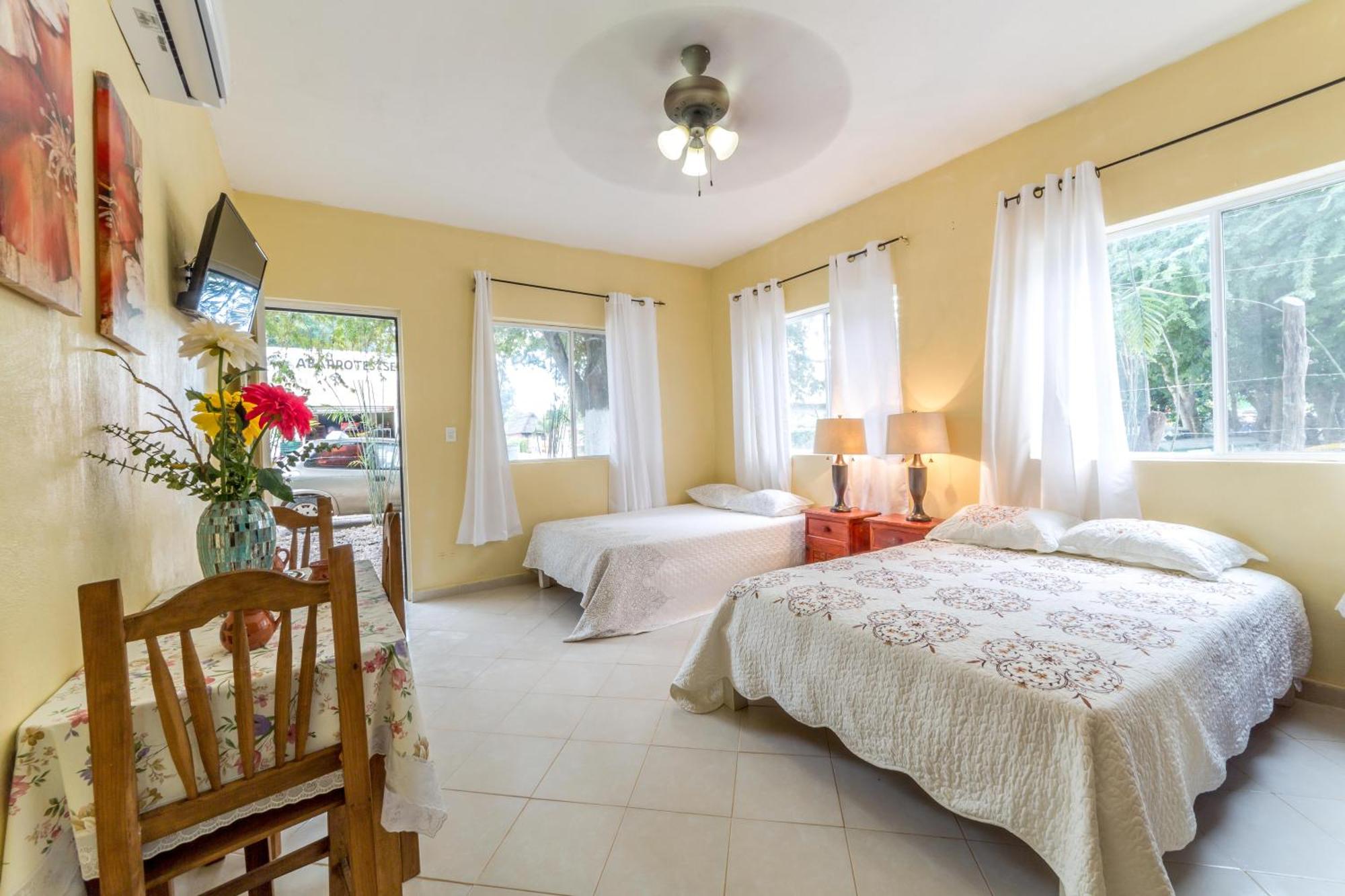 Mandala Villas Hotel & "Sarita's Mexican Restaurant, foto 13
