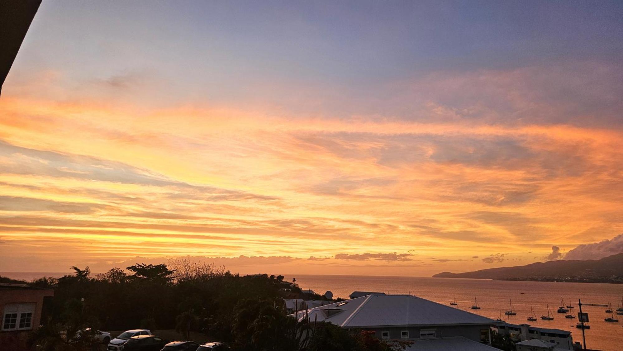 Sweet Crépuscule - Studio avec Vue Mer Imprenable & Piscine, imagen 3