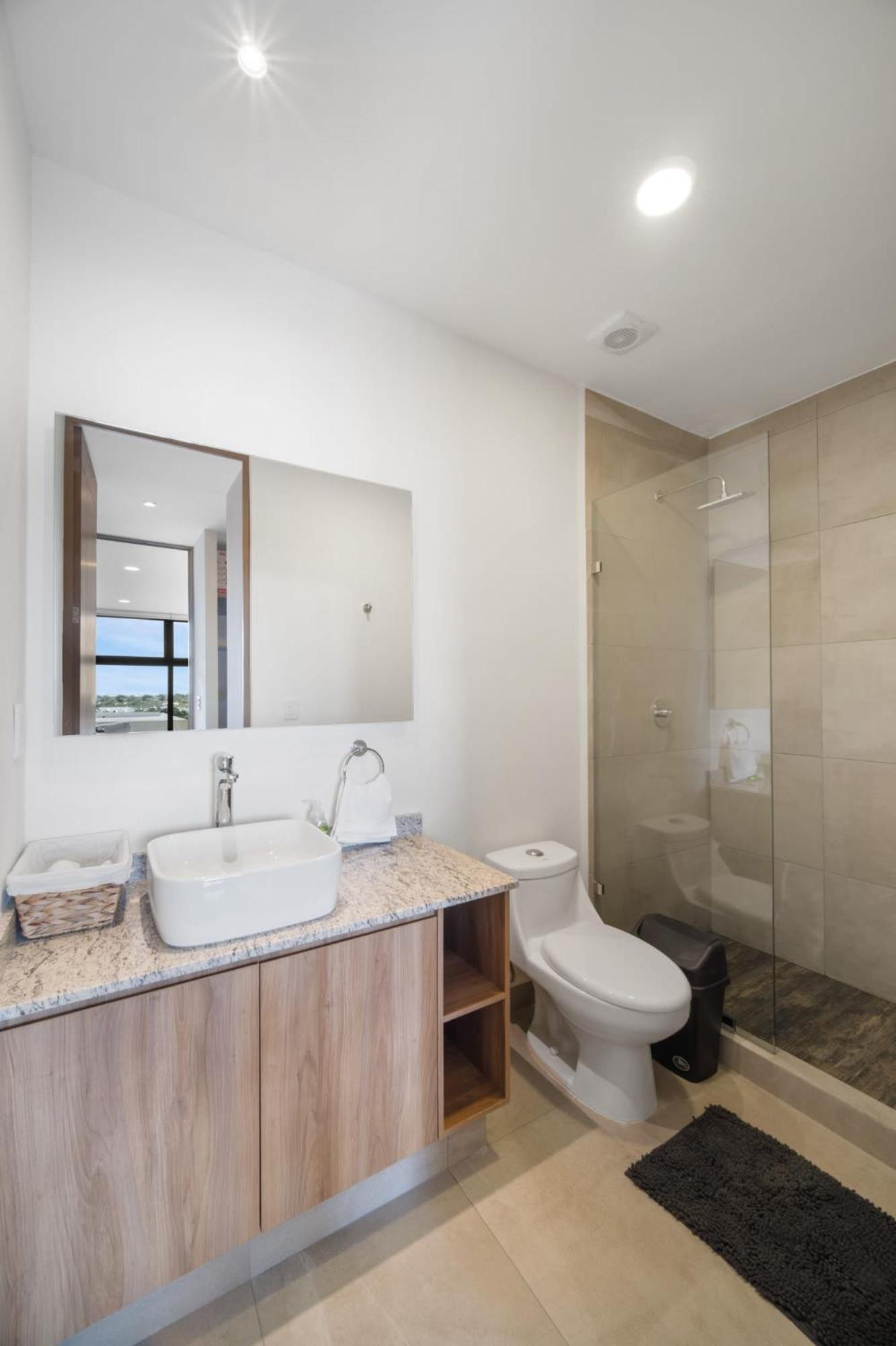 BALTIA Luxurious One Bedroom Ap, foto 11
