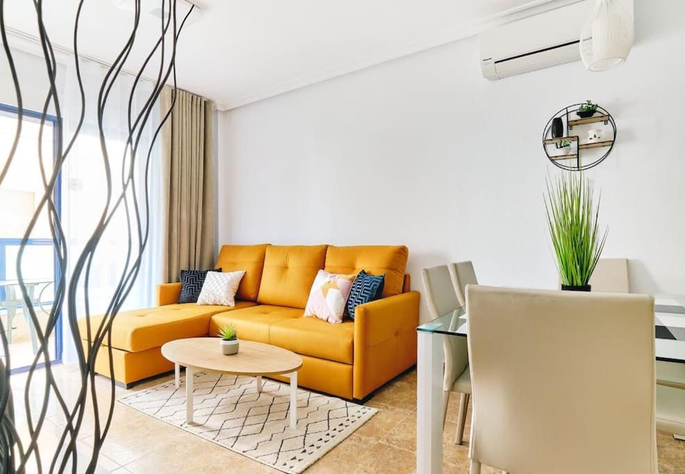 Social Haven Cabo Roig