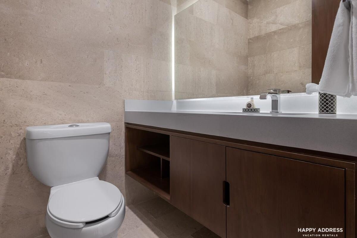 Trendy 1 BR apartment in Cruz Con Mar Brand New Building, foto 15