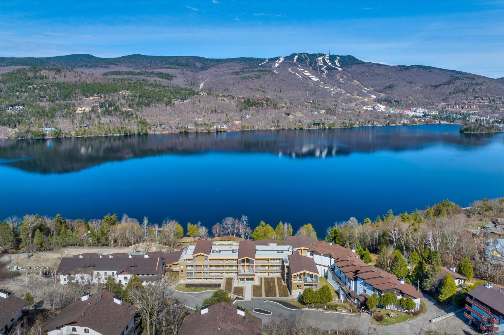 Lago by Tremblant Platinum