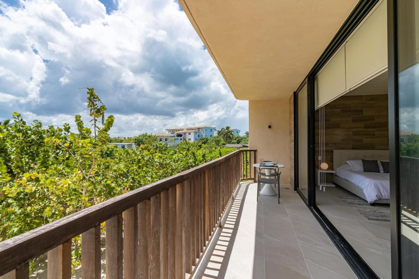 Pool View Loft Steps From The Ocean in Punta Cocos - C101, foto 16