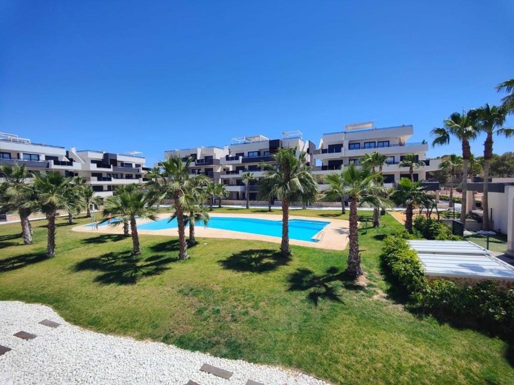 Casa Ana-Luisa (Villamartin - Luxury Holiday Apartment)