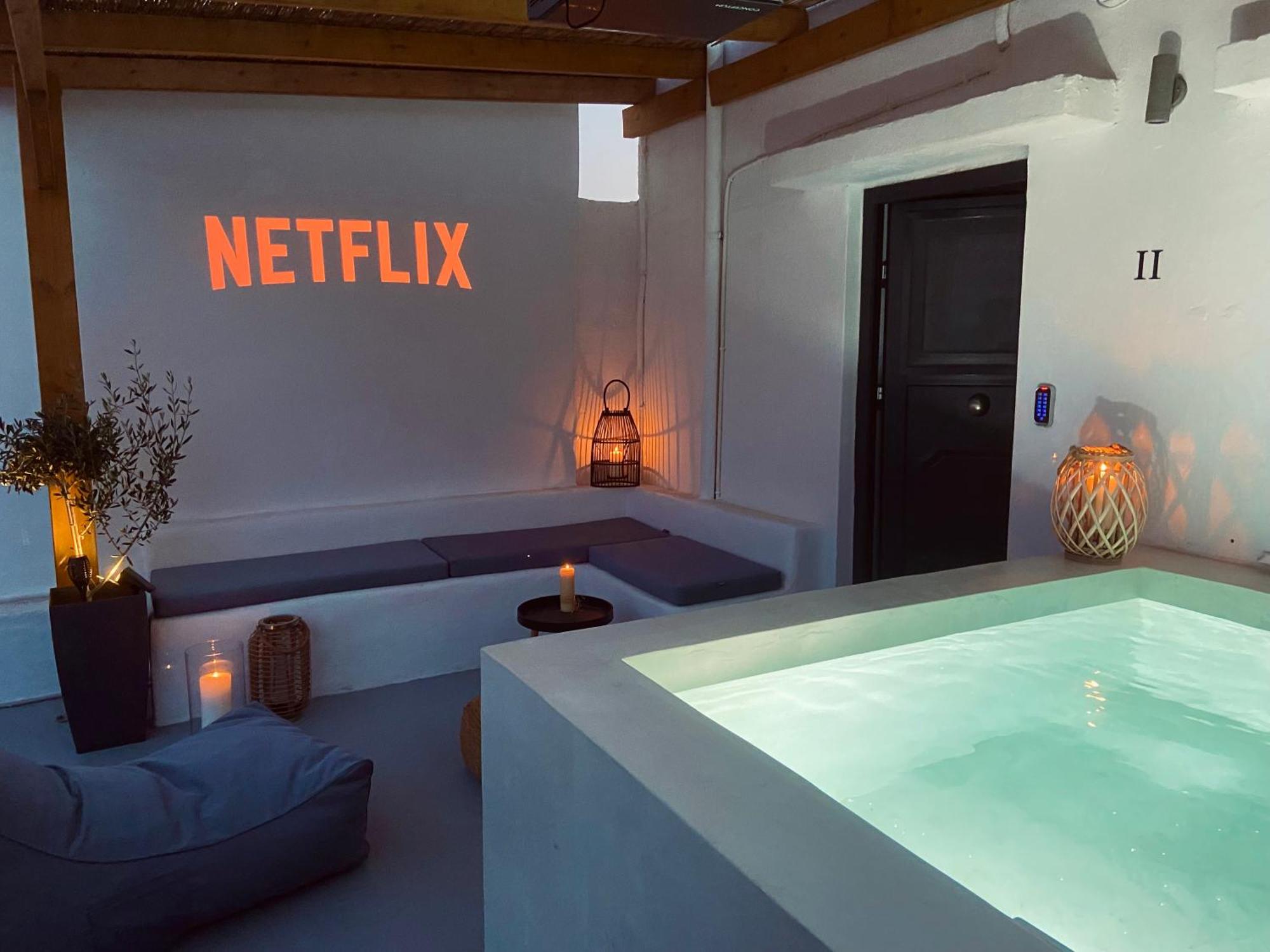 AVALON Luxury Suites