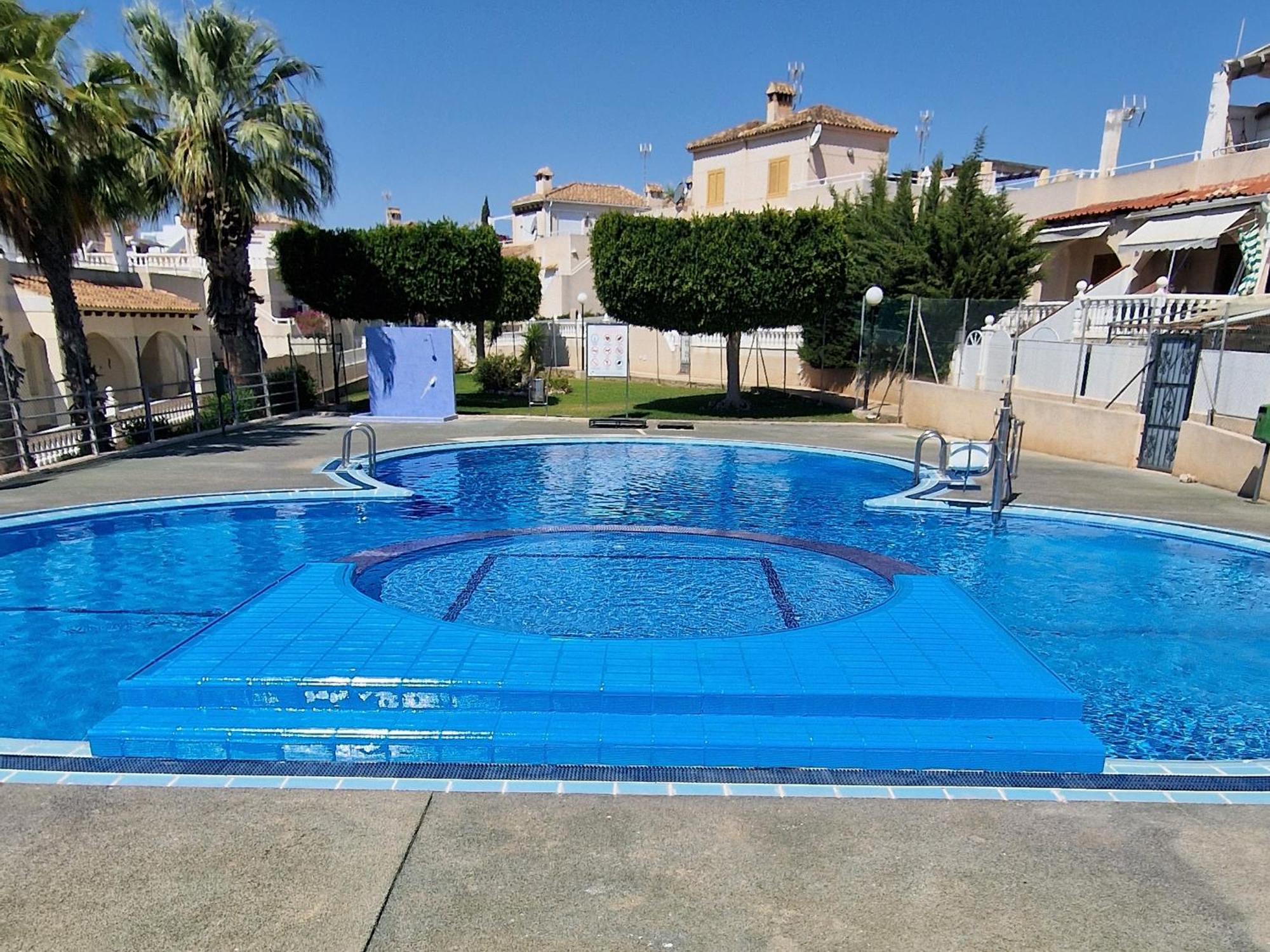VT-503130-A Villa Solaris-Here comes the sun