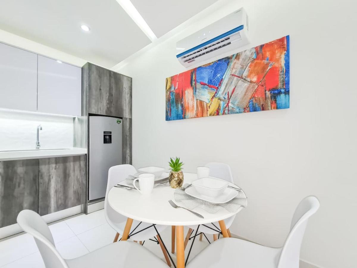 1BR at DK52 Sea view Rooftop with Jacuzzi and pool, foto 13