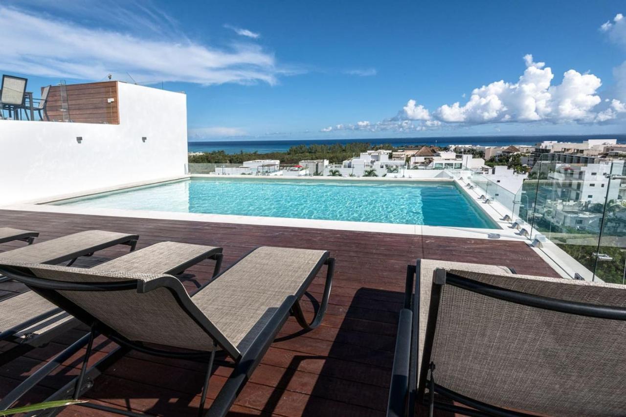 Chhavi Luxury 1 Bdrm great ocean view from roof
