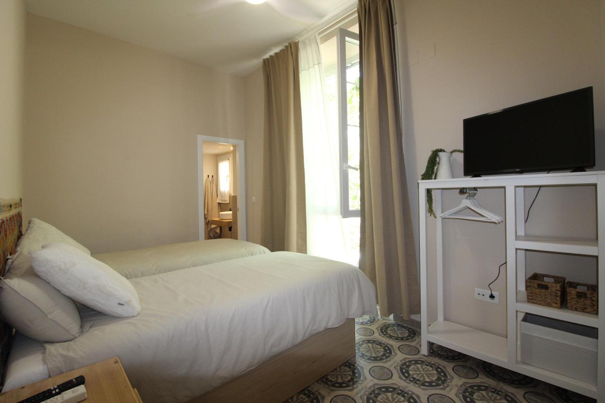 Hostal Las Acacias — photo 4